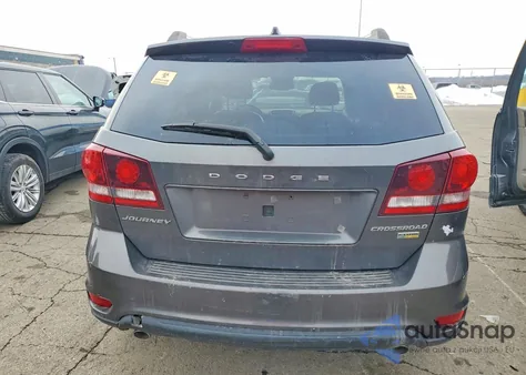 2017 Dodge Journey Crossroad z USA, uszkodzony, nr VIN 3C4PDCGGXHT572537